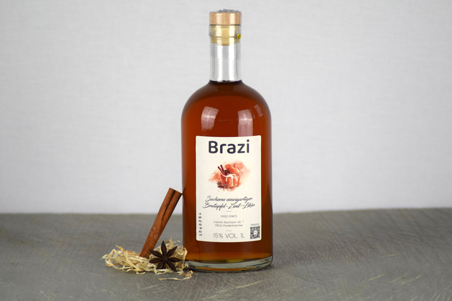 BRAZI ~ Bratapfel-Zimt Likör 1L